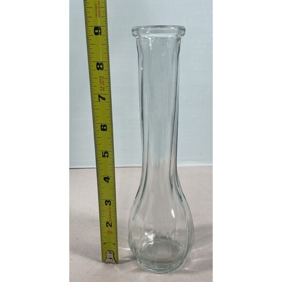 E.O. Brody Co. 9 inch Clear Glass Vase With A Swirl Design. - Picture 3 of 3